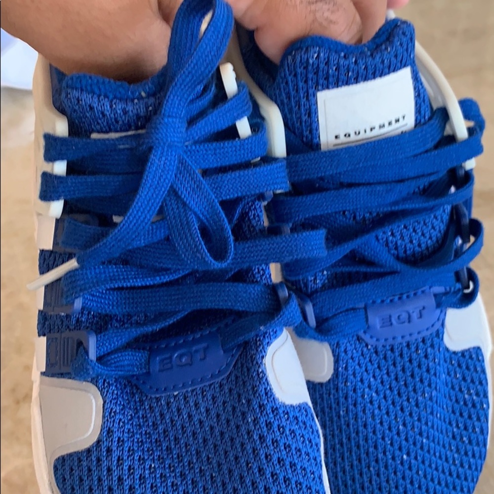 Boys sneakers size 1.5